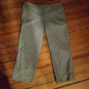 Gray Isaac Mizrahi Dress Capris